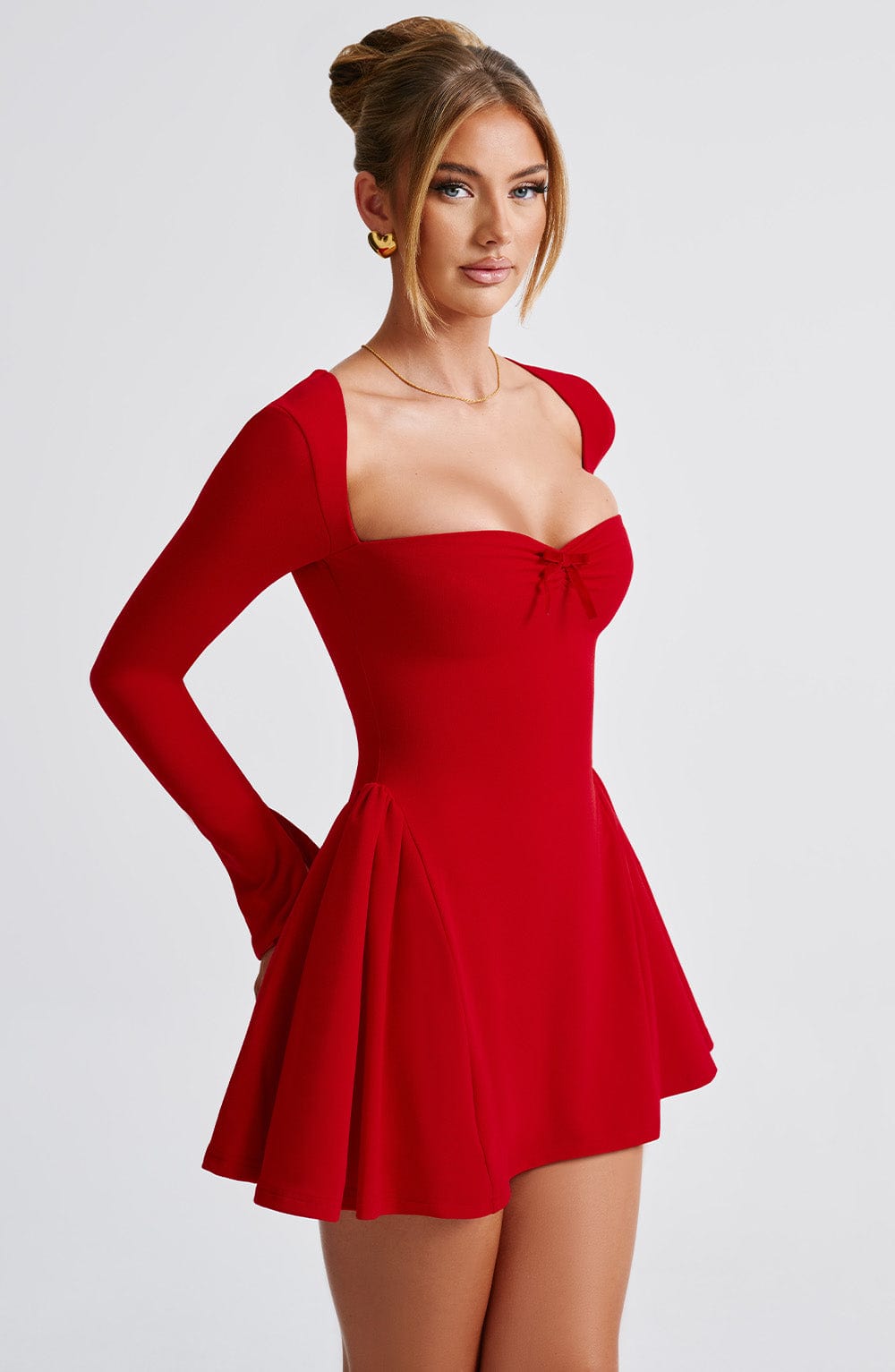 Mélanie, la Robe Mini Rouge - Silhouette Sculptante - TrendlyLux™